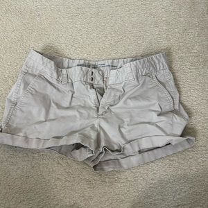Khakis By Gap "The City 3 Inch Shorts"